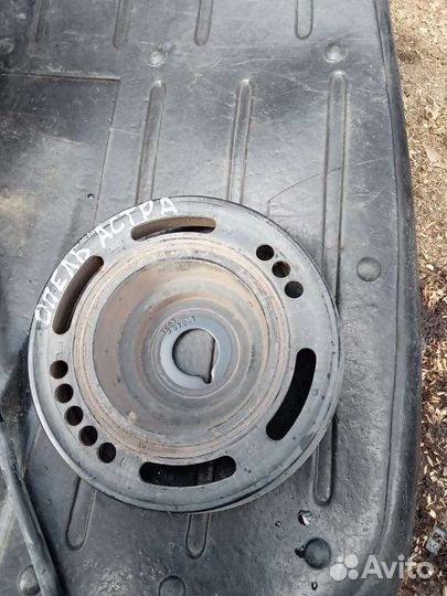 Шкив колленвала Opel Z16XER