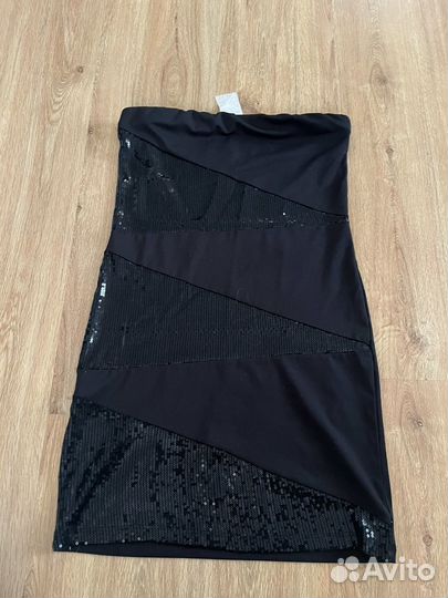 Платья женские вечерние