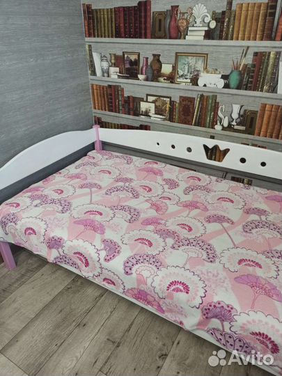 Детская кровать от 3 лет с бортиком