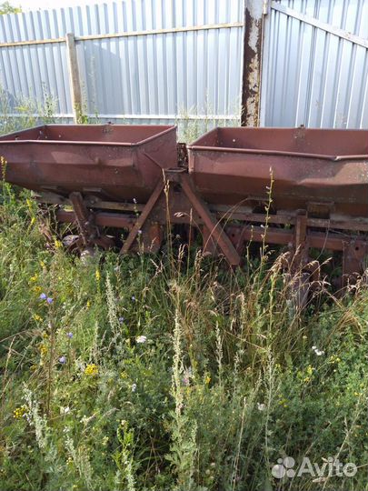 Копатель корнеплодов Лидсельмаш КТН-2В, 1990