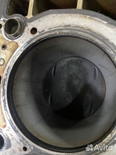 Мотор mercedes 5.5 м 273 961