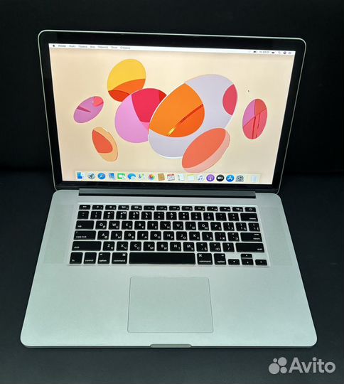 Apple MacBook Pro 15 2013 (Как новый)