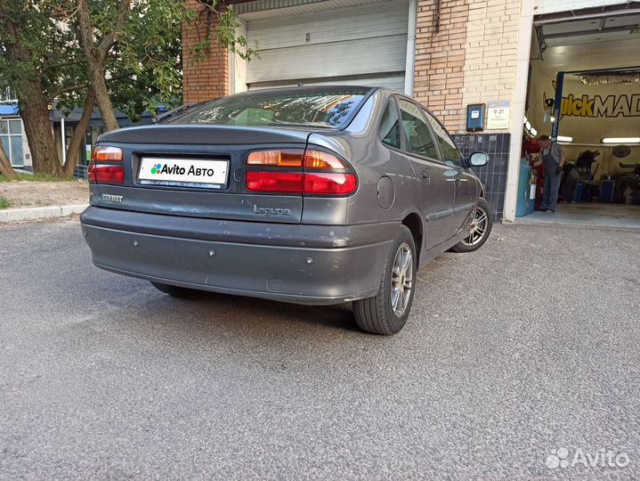 Renault Laguna 2.0 AT, 2000, 170 595 км