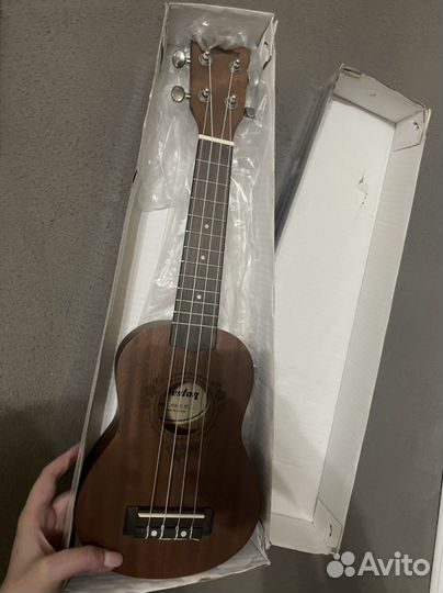 Укулеле сопрано Veston Kus 20 nt