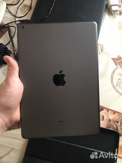 Планшет apple iPad 7
