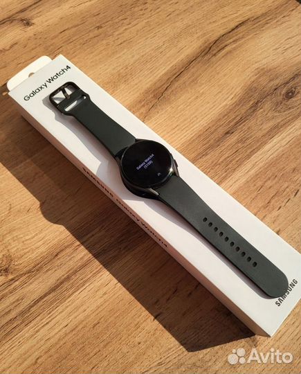 Samsung Galaxy Watch 4 40mm Идеал