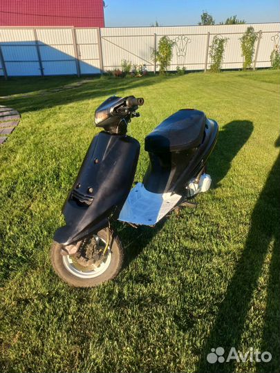 Suzuki address v100