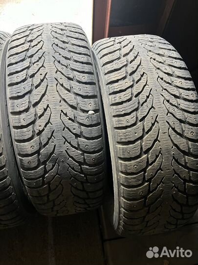 Nokian Tyres Hakkapeliitta 9 SUV 265/60 R18 110T