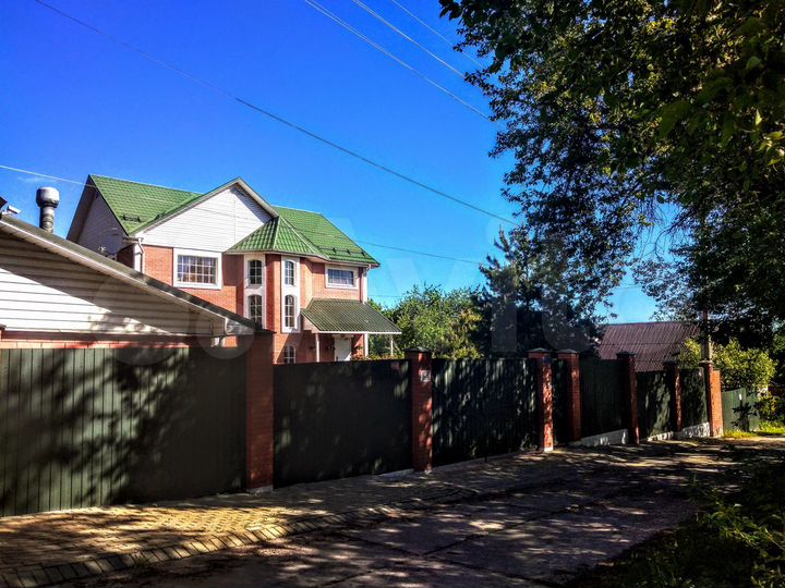 Дом 240,5 м² на участке 11,5 сот.