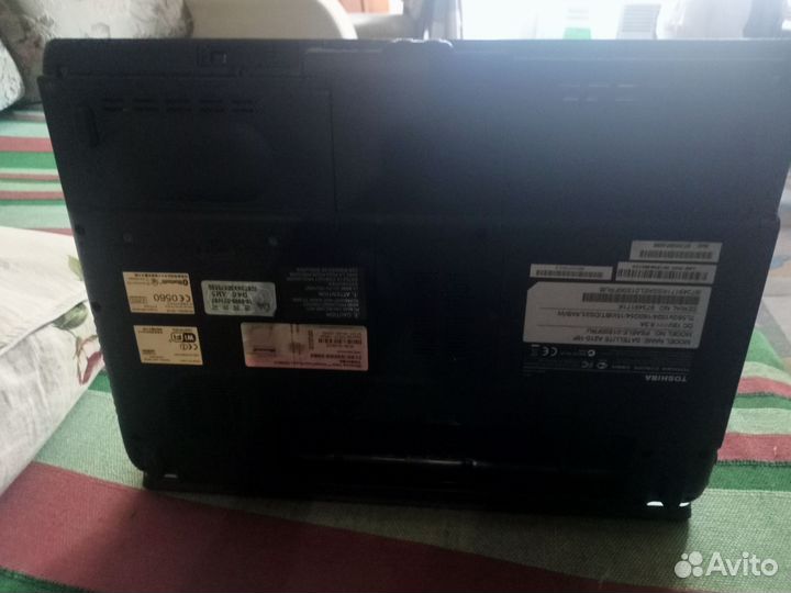 Ноутбук (Toshiba)