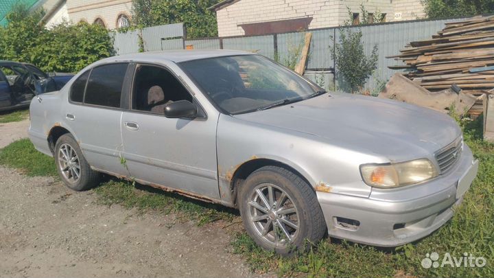 Nissan Cefiro 2.0 AT, 1997, битый, 200000км