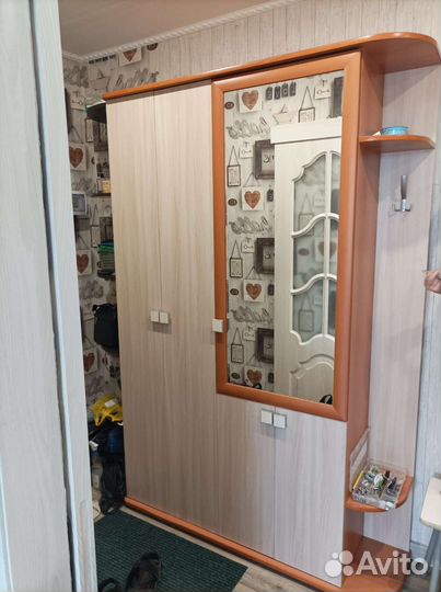 Шкаф в прихожую