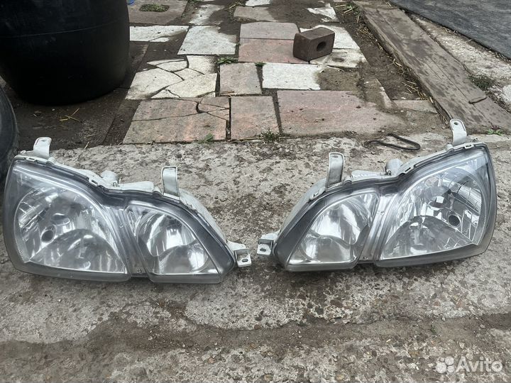 Фары toyota гала