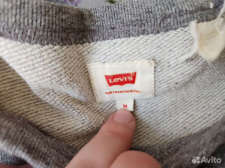 Свитер Levi's