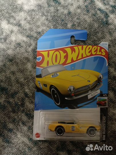 Лот машинок hot wheels 8 шт