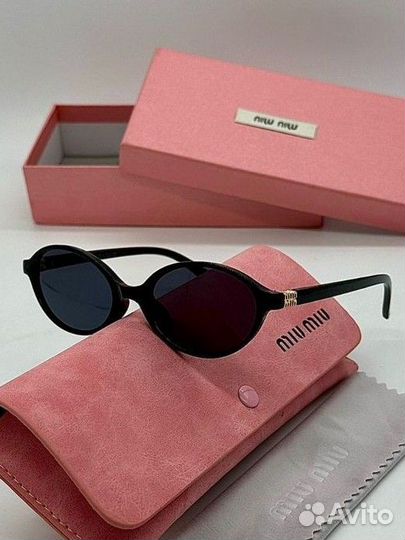 Очки Miu Miu тренд 2024