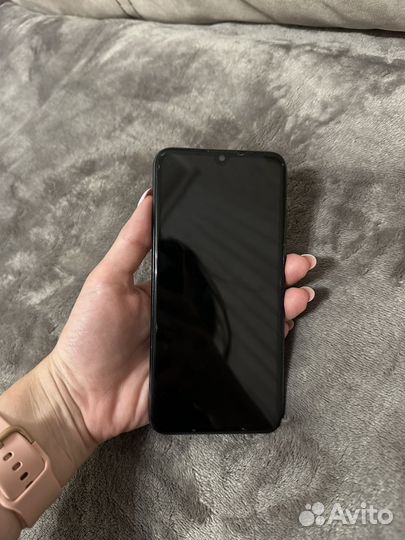 Телефон honor 10i
