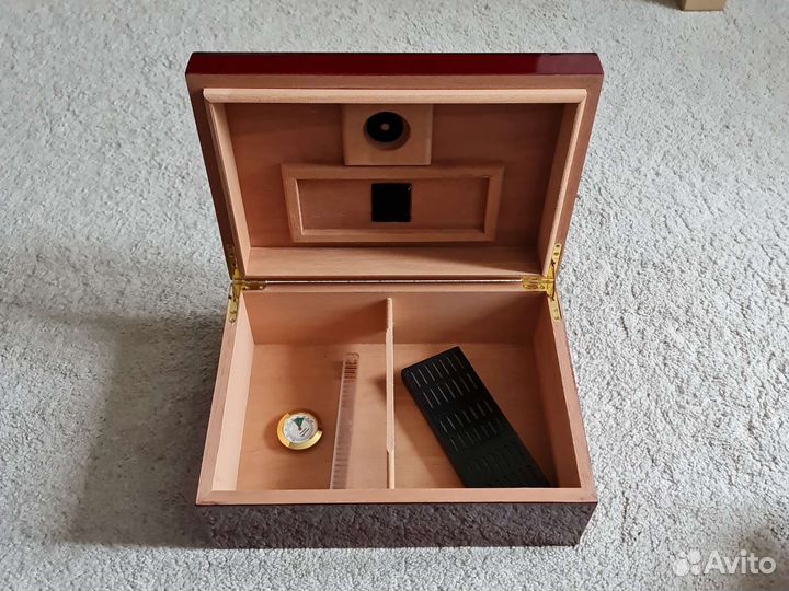 Хьюмидор на 50 сигар