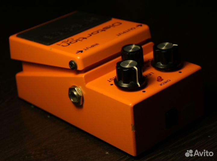 Гитарная педаль Boss Distortion DS-1