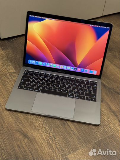 Apple MacBook Pro 13, 2017