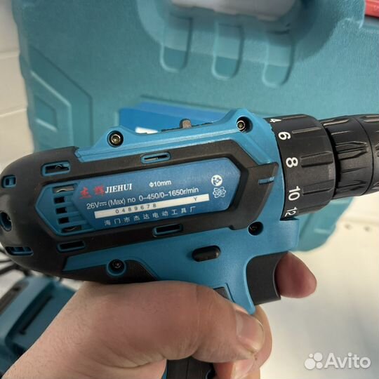 Шуруповерт makita 26 v