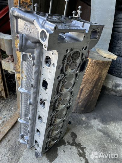 Головка блока целиндров m52b28TU