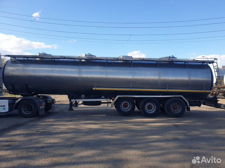 Полуприцеп пищевая цистерна Magyar SMFF, 1990