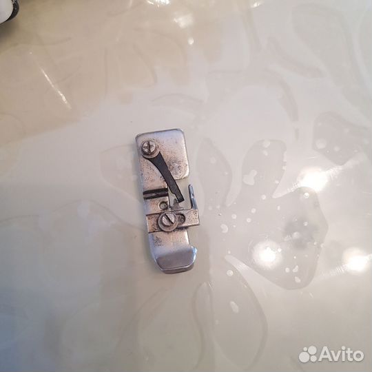 Оверлок для швейной машины