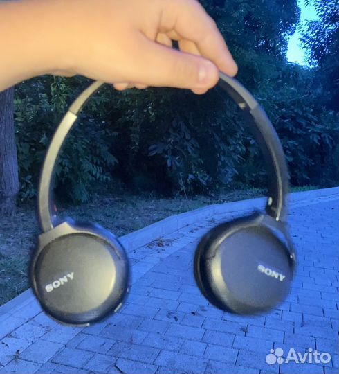 Беспроводные наушники sony