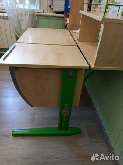 Растущая парта для школьника