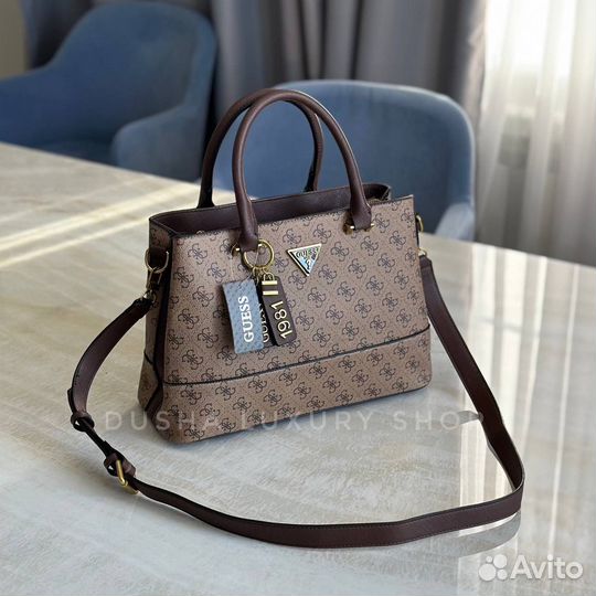 Сумка guess новая