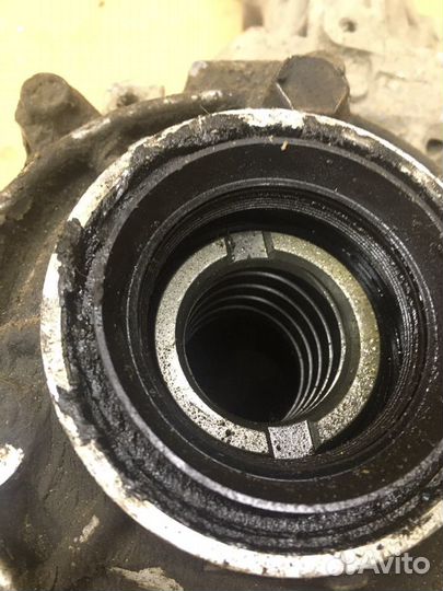 Раздаточная коробка Mitsubishi Outlander XL 2.4