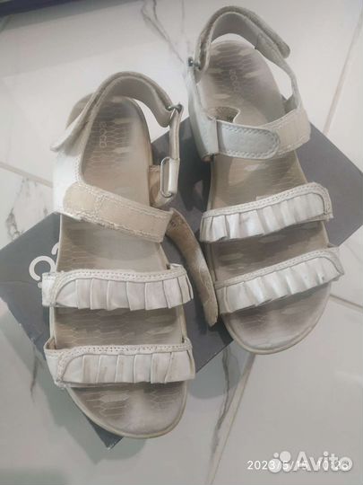 Сандалии ecco