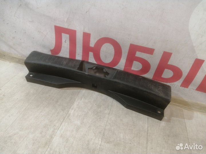 Накладка замка багажника задняя Chery Tiggo 4 T19