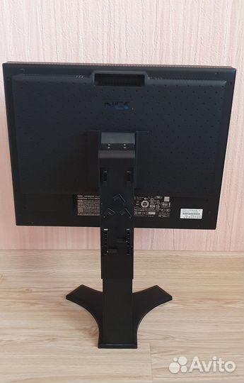 Монитор для компьютера NEC 21.3
