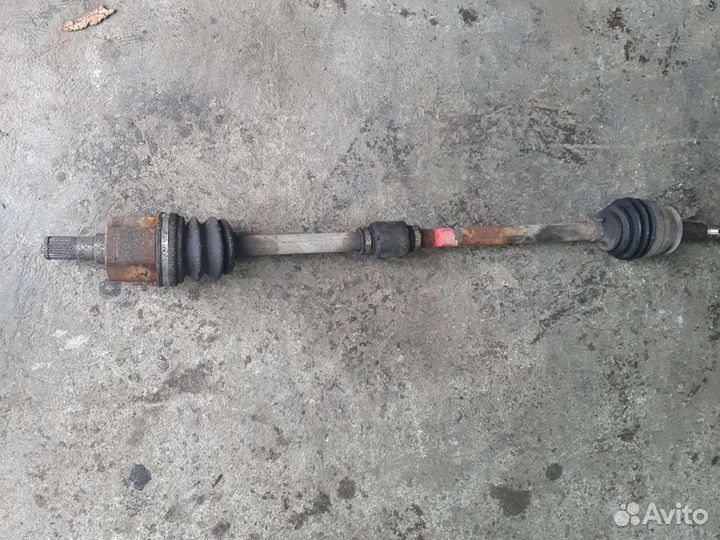 Привод правый Hyundai Getz 1.4 МКПП