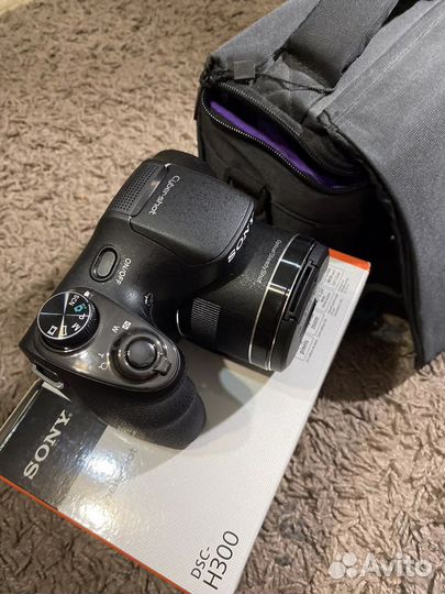 Продам фотоаппарат Sony