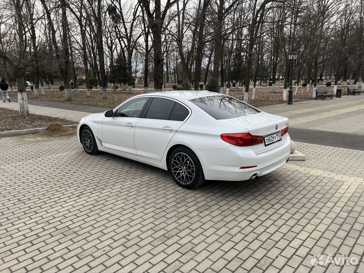 Прокат автомобиля BMW 520