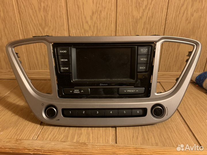 Штатная магнитола на hyundai solaris 2