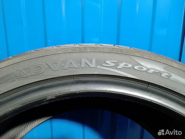 Yokohama Advan Sport V103 295/35 R21