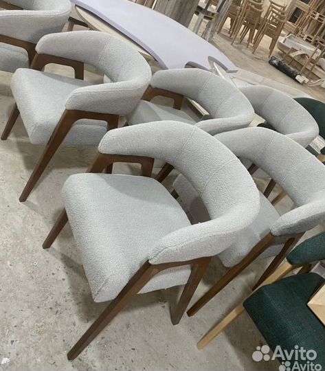 Комплект стол и стулья