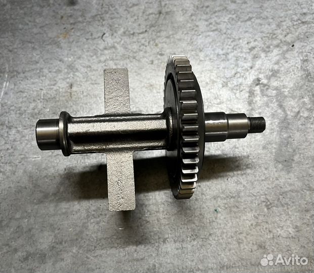 Вал балансирный с приводной шестерней Bm jumbo