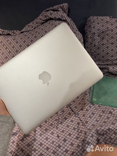 MacBook Air 13inch Early 2015