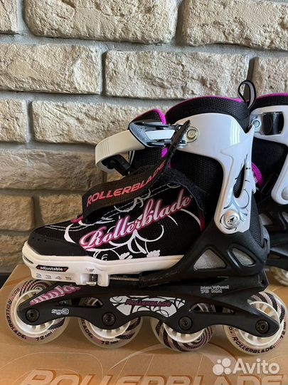 Роликовые коньки rollerblade