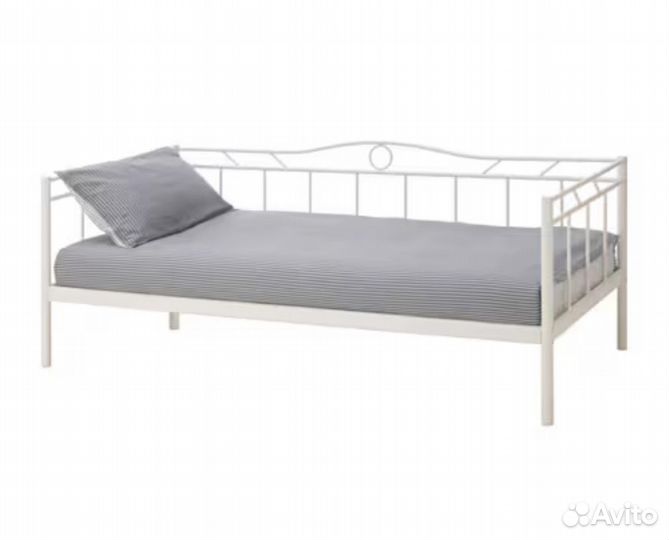 Кровать кушетка IKEA
