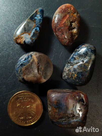 Анапаит кахолонг амазонит эвдиалит датолит