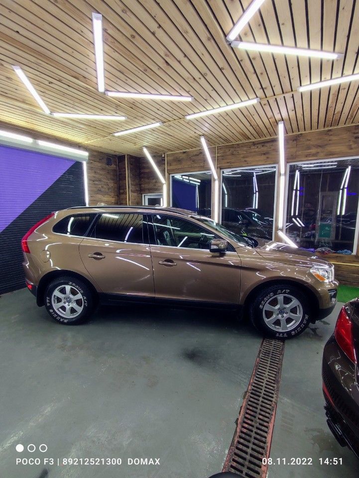 Volvo XC60: фото владельца