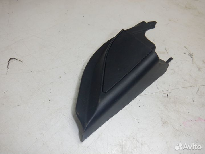 Крышка зеркала внутренняя Lancer 9