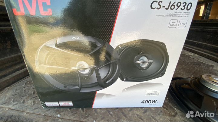 Крепление фишки сломано ,с одной стороны