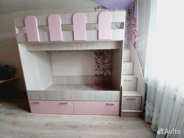 Двухъярусная кровать бу